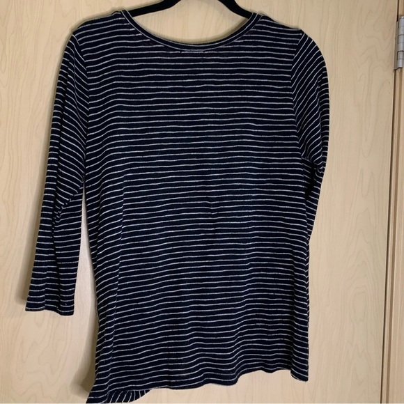 W5 Black and White Striped Top Size Medium - Picture 5 of 5